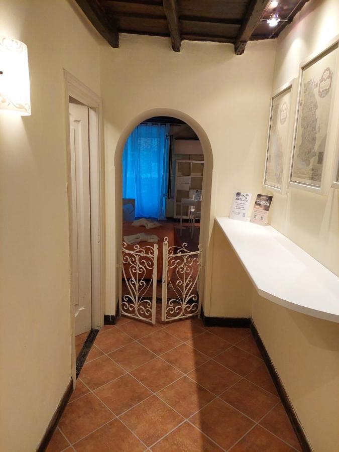 Casa Vacanze Campo De' Fiori Рим Екстериор снимка