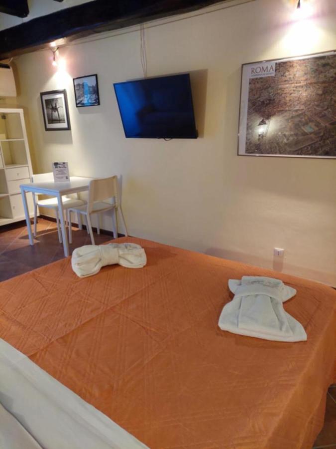 Casa Vacanze Campo De' Fiori Рим Екстериор снимка
