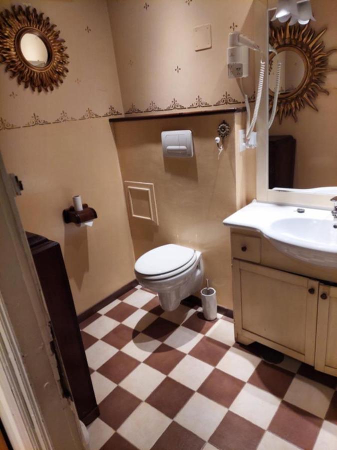 Casa Vacanze Campo De' Fiori Рим Екстериор снимка